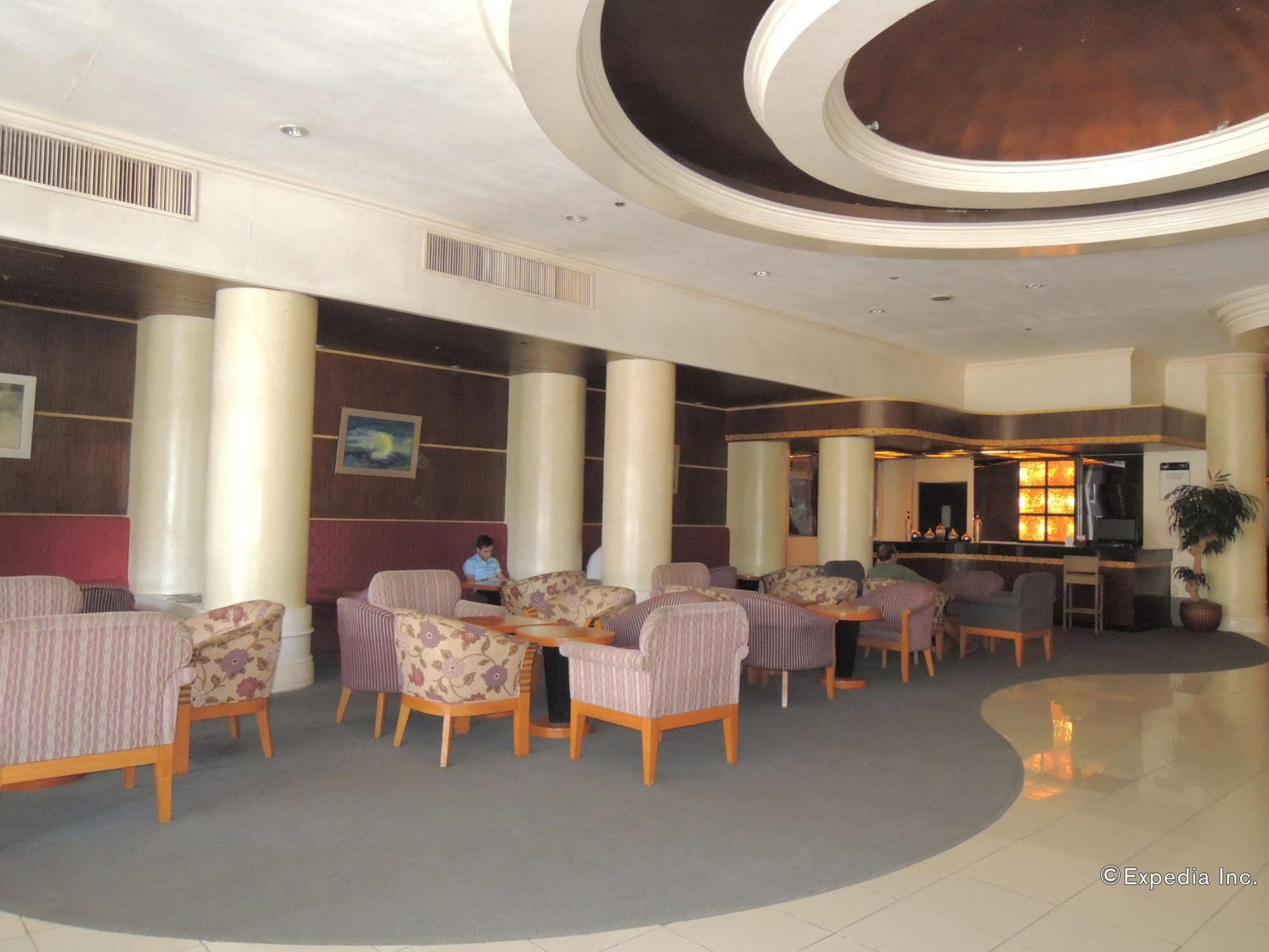 The Bellavista Hotel Lapu-Lapu City Esterno foto